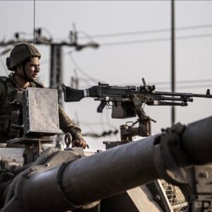 73 protestan kilisesinden cagri israile silah satmayin le7BF3xl