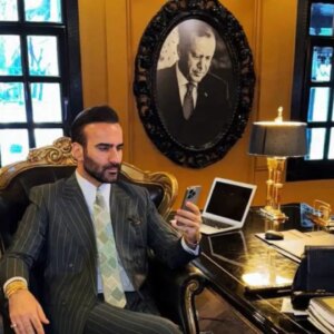 altin varakli odasindaki erdogan fotografiyla paylasim yapmisti o avukat gozaltina alindi gVAhqgeS