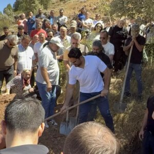 eski guresci huseyin ildem vefat etti llBy9lVK