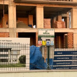 insaatta aci olay ucuncu kattan dusen isci oldu jtLxHIg2