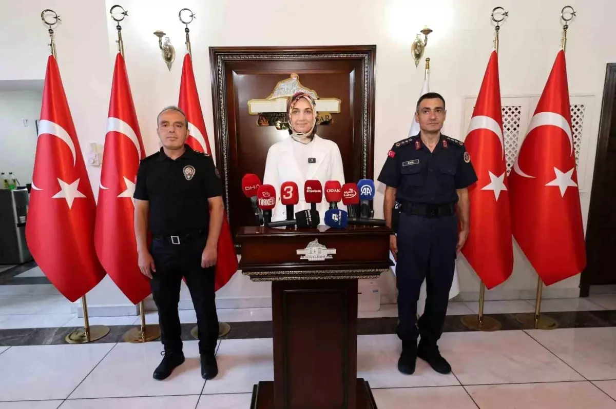 afyonkarahisarda asayis olaylari aydinlatma orani yuzde 90 Tj32Oyzq