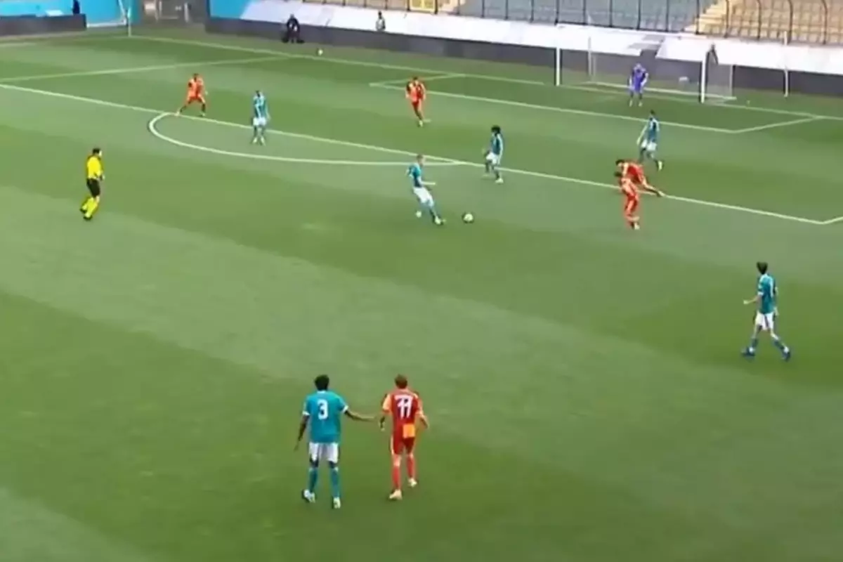 galatasaray u19 liverpool u19 karsisinda 57 saniyede gol yedi 3v1QMXeb