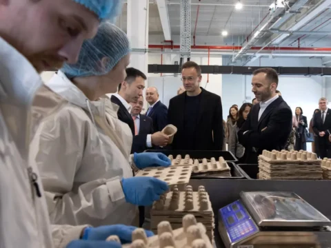 Çinli Şirketler Avrupa’daki Yatırımlarını Genişletmeyi Hedefliyor